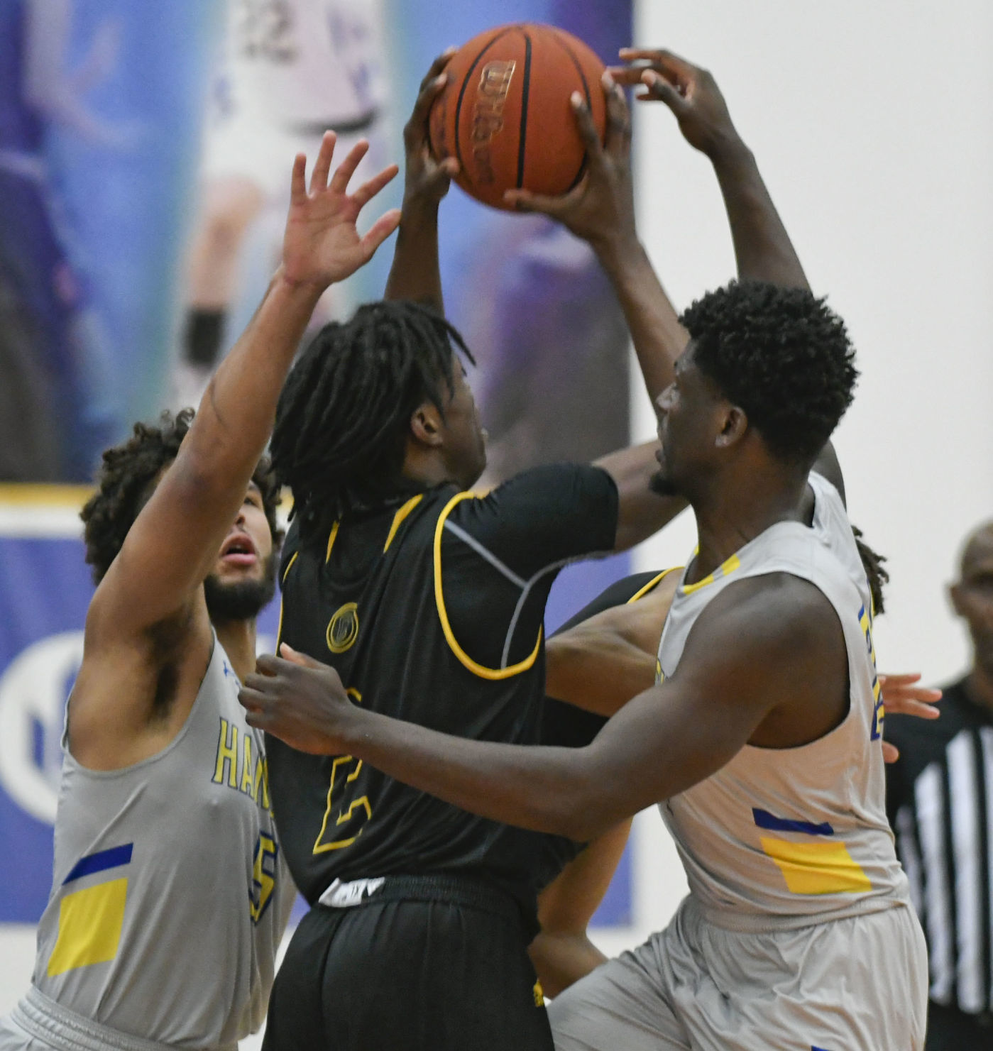 123019 Chabot Hancock mens basketball 04.jpg